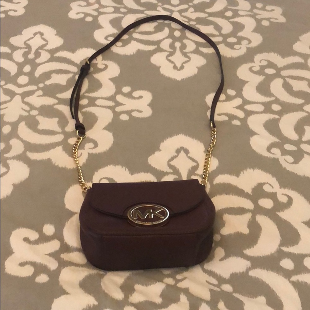 Burgundy Micheal Korea cross body bag